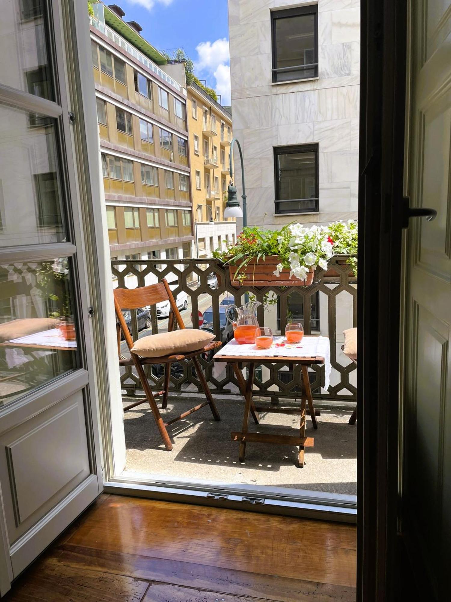 Apartment Emozione - Affascinante, Silenzioso, In Palazzo D'epoca Pressi Piazza Solferino Turin